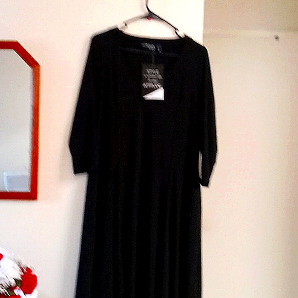 Black dresd